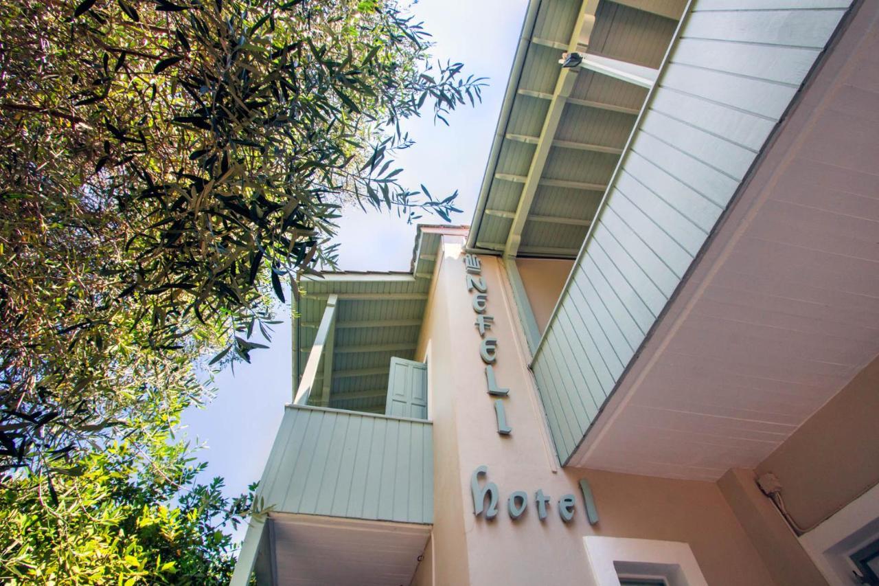 Nefeli Hotel Áyios Nikítas 外观 照片