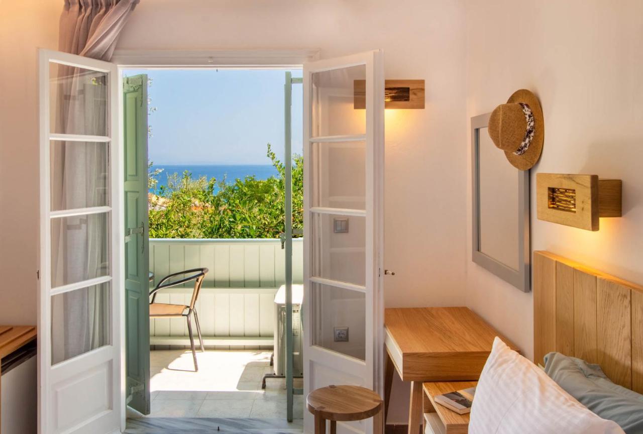 Nefeli Hotel Áyios Nikítas 外观 照片