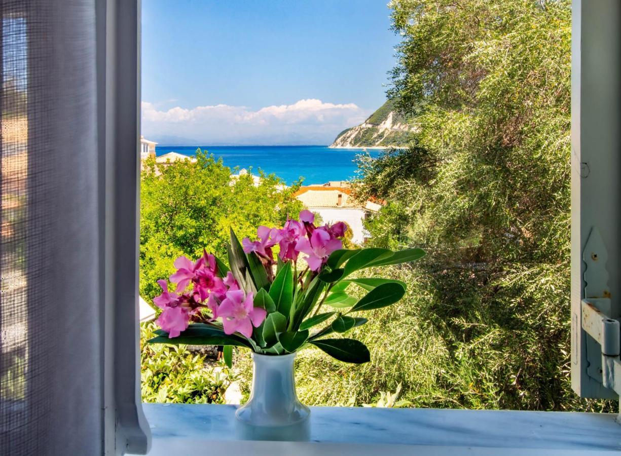 Nefeli Hotel Áyios Nikítas 外观 照片